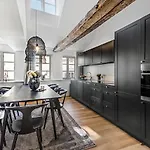 Regent 8- Great With Terrace In Centre Kodaň